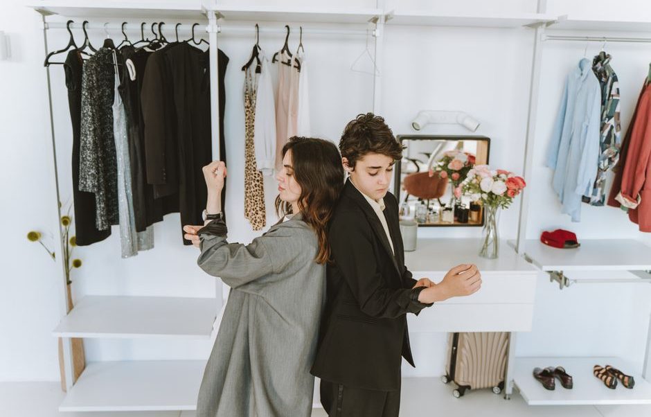 30-Piece Capsule Wardrobe: A Step-by-Step Building Guide (2026)