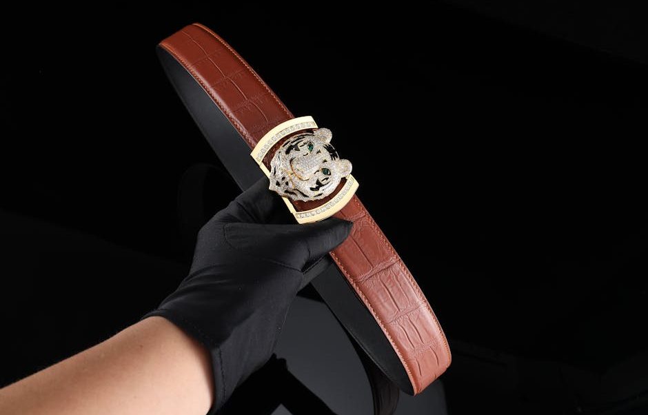 Best Women’s Belts for Jeans 2024: Technical Review of Materials and Fit